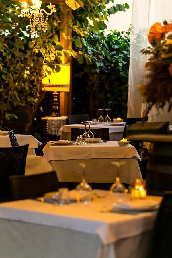 Hotel Antica Osteria Del Mirasole San Giovanni in Persiceto
