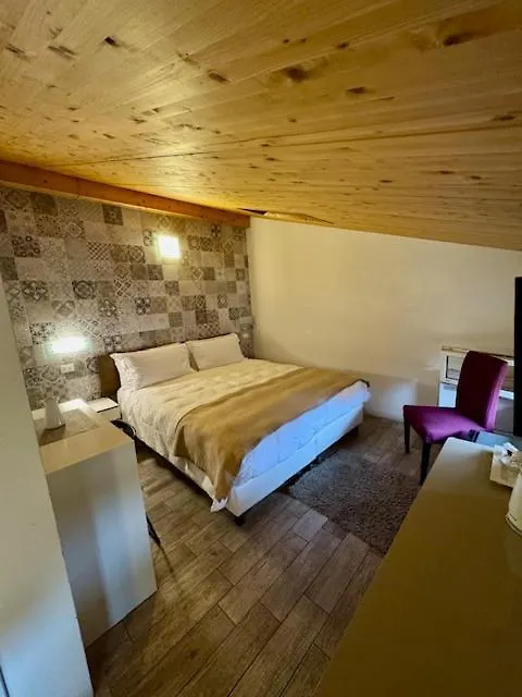 Antica Osteria Del Mirasole Hotel San Giovanni in Persiceto 0*,